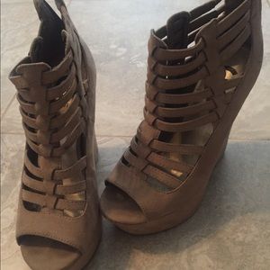 Guess Wedges